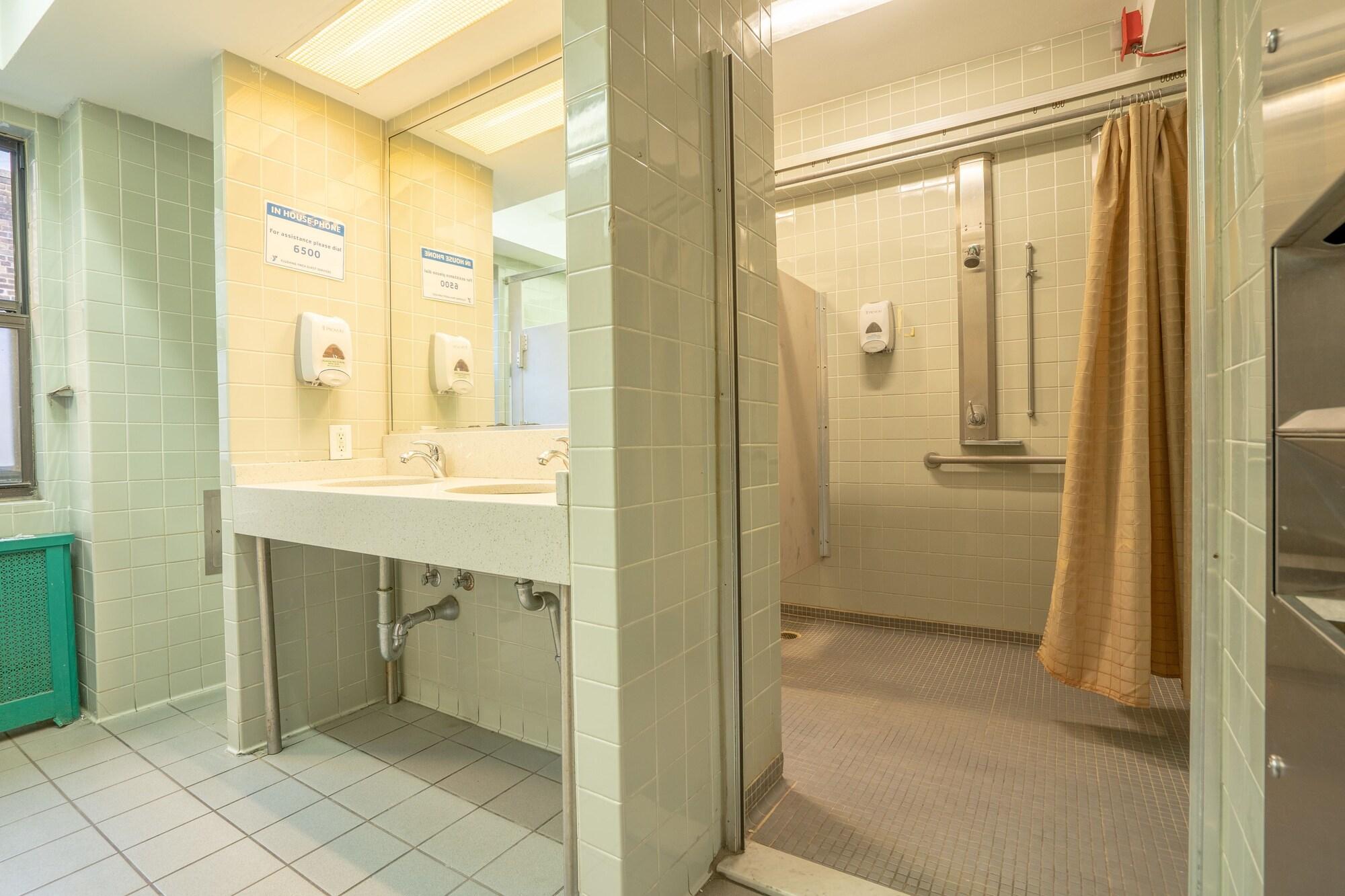 הוסטל ניו יורק Flushing Ymca מראה חיצוני תמונה