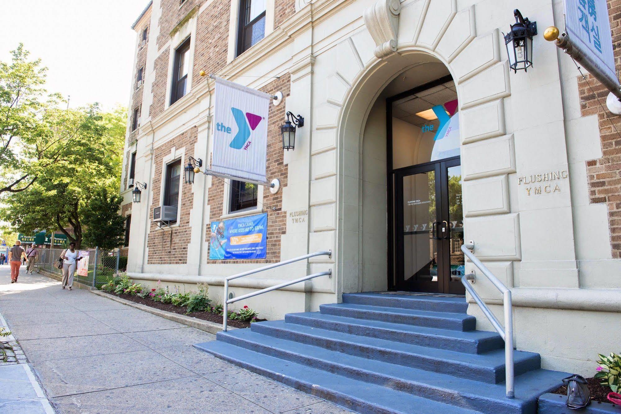 הוסטל ניו יורק Flushing Ymca מראה חיצוני תמונה